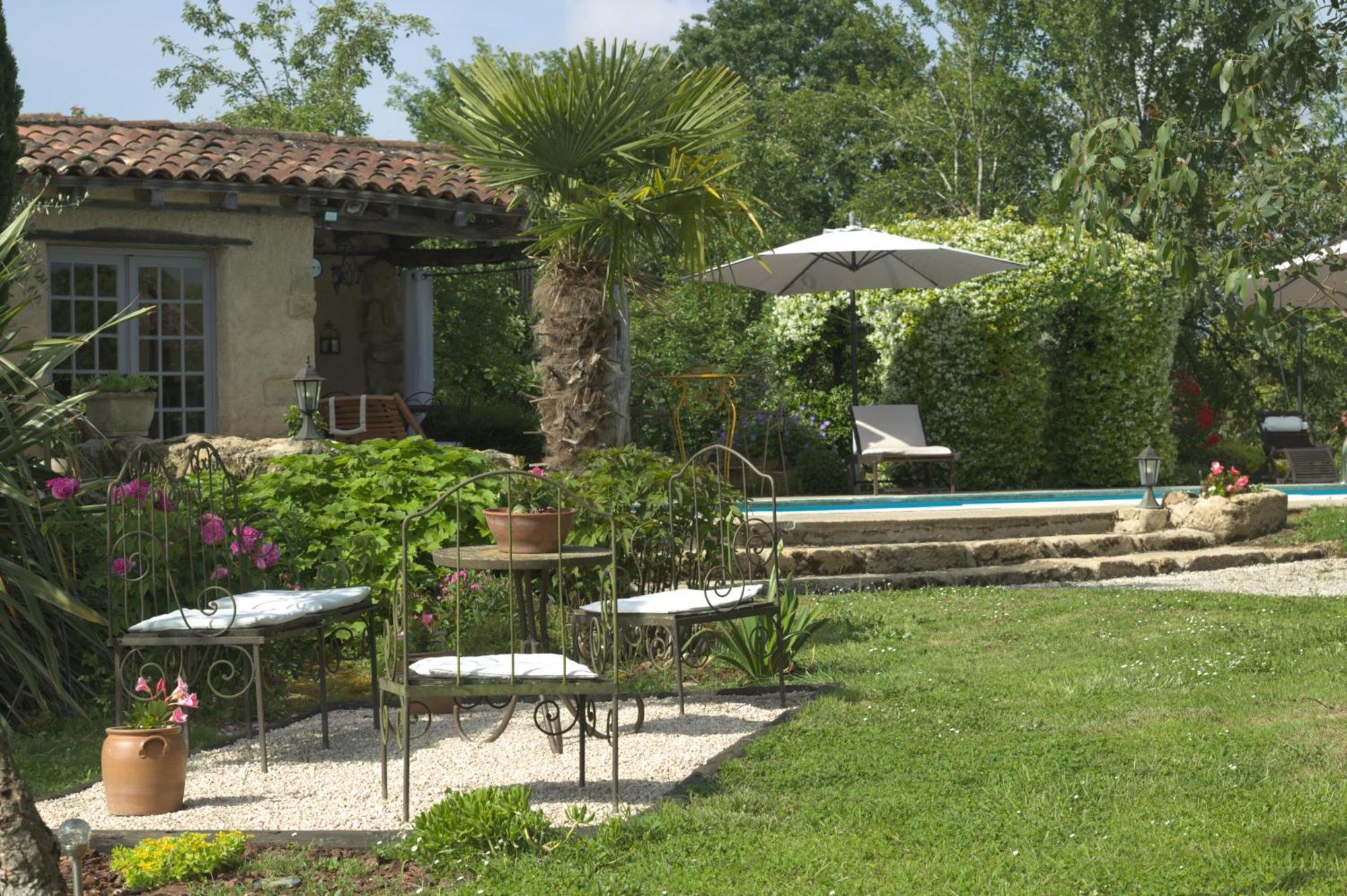 Bed and Breakfast Au Bel Air Clermont-Pouyguilles Exterior foto